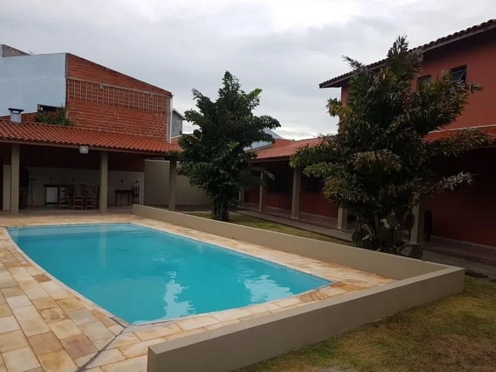 Chácara, 3 quartos, 300 m² - Foto 1
