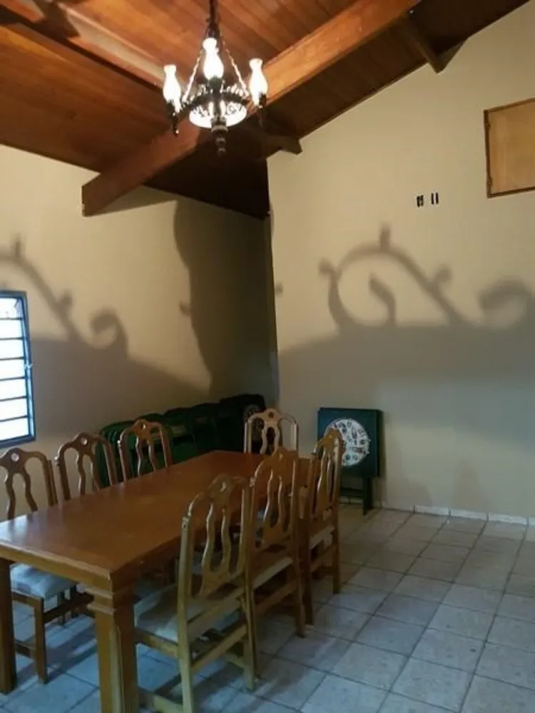 Chácara, 3 quartos, 300 m² - Foto 2