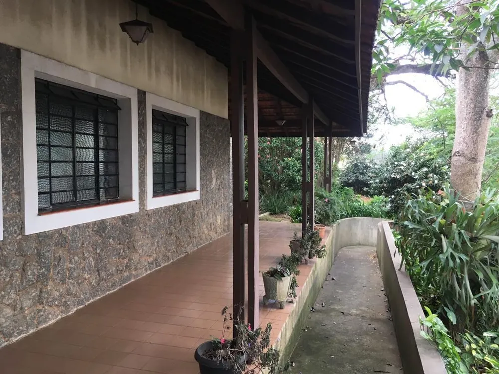 Casa, 5 quartos, 295 m² - Foto 1