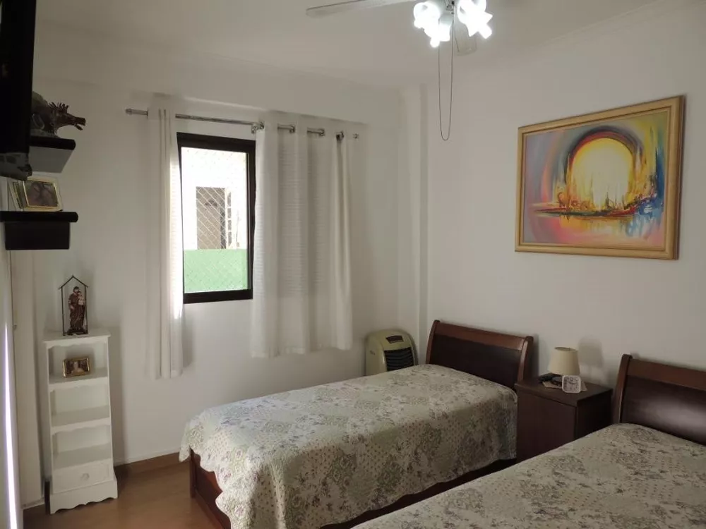 Apartamento à venda com 3 quartos, 180m² - Foto 7