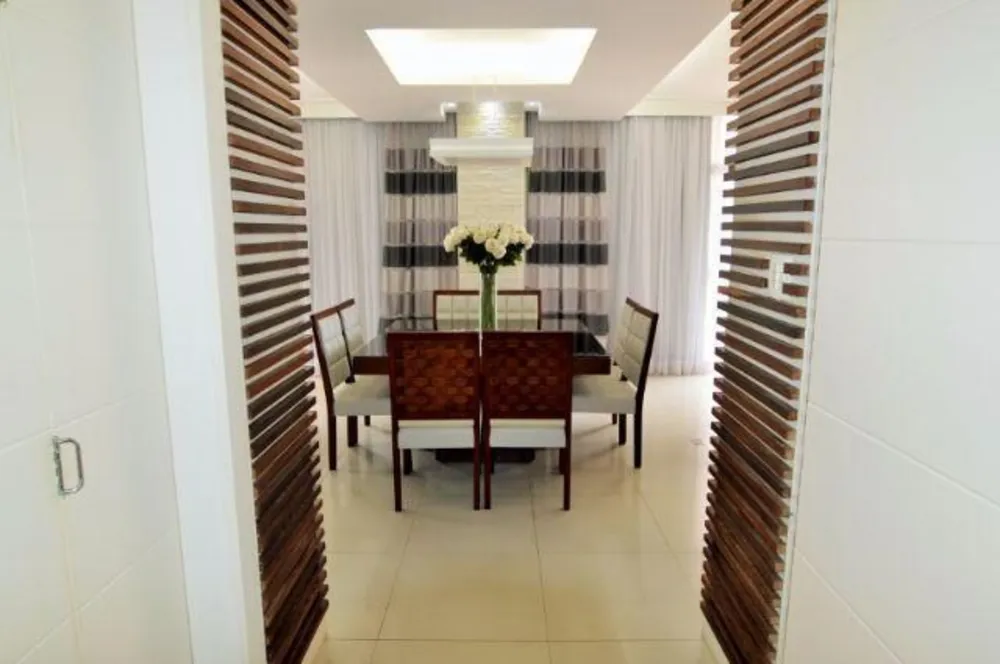 Apartamento, 4 quartos, 196 m² - Foto 2
