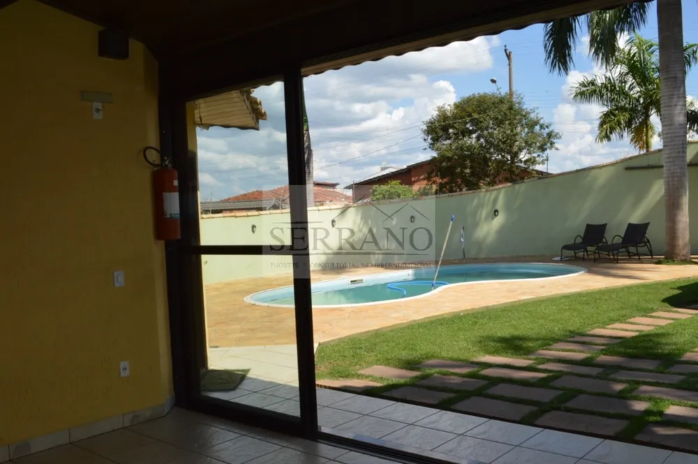 Chácara, 3 quartos, 547 m² - Foto 4
