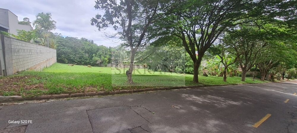 Loteamento e Condomínio, 1050 m² - Foto 1