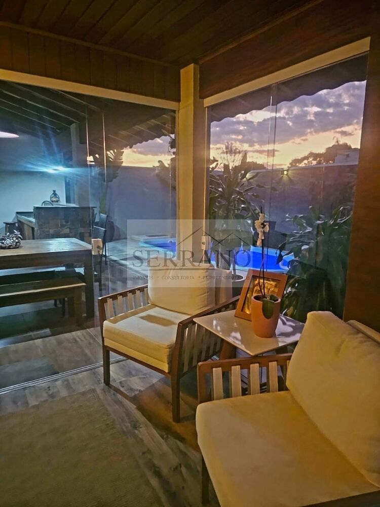 Casa de Condomínio, 4 quartos - Foto 1