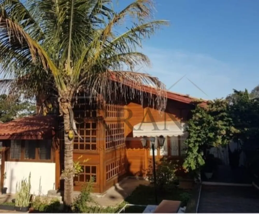 Casa, 3 quartos, 213 m² - Foto 2