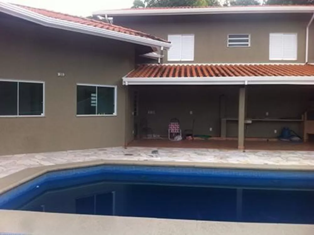 Casa de Condomínio à venda com 4 quartos, 372m² - Foto 1