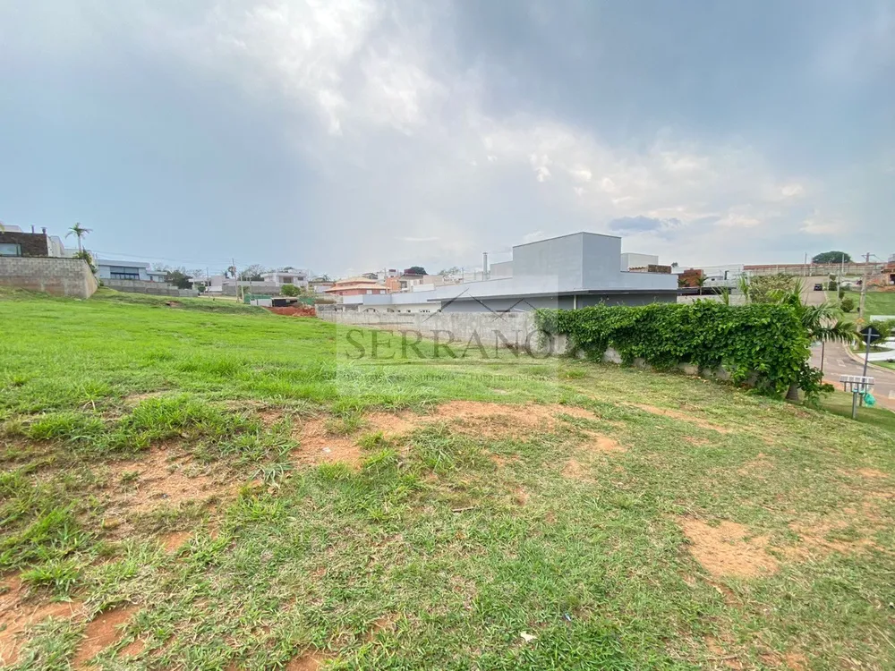 Loteamento e Condomínio, 800 m² - Foto 1