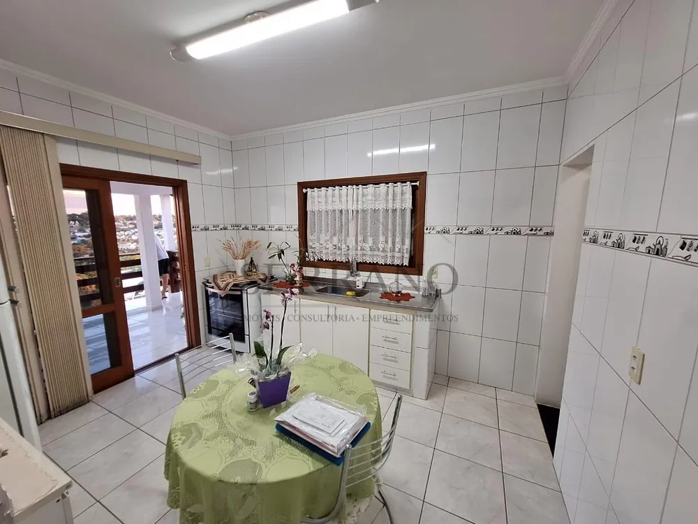 Casa, 3 quartos, 220 m² - Foto 24
