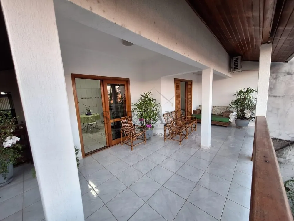 Casa, 3 quartos, 220 m² - Foto 13