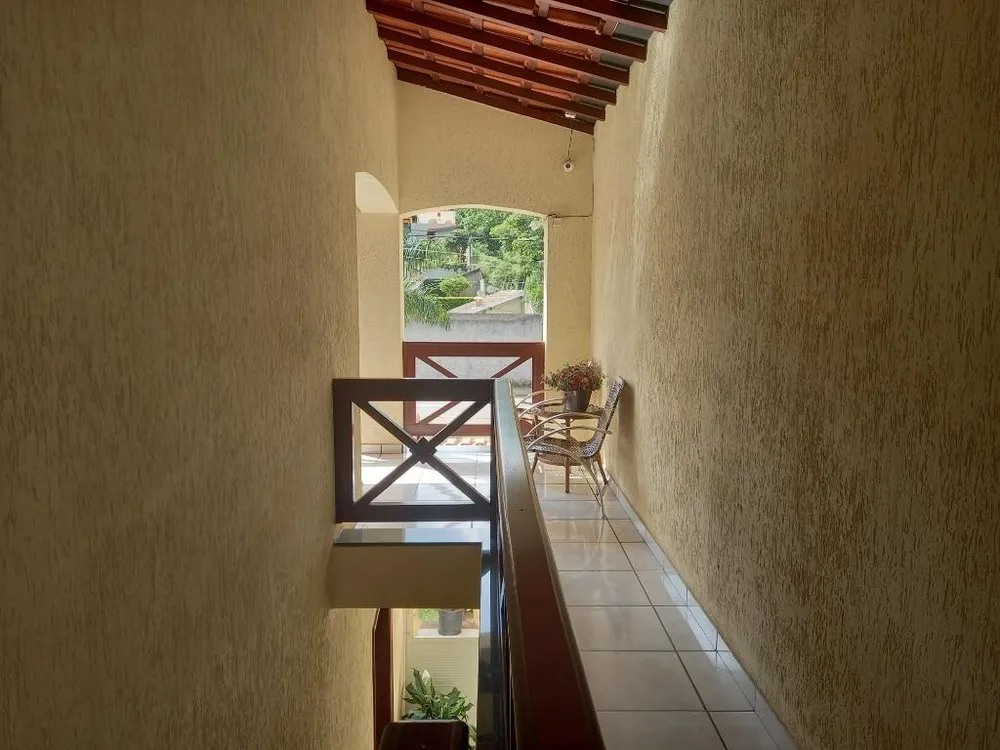 Casa, 6 quartos, 283 m² - Foto 2