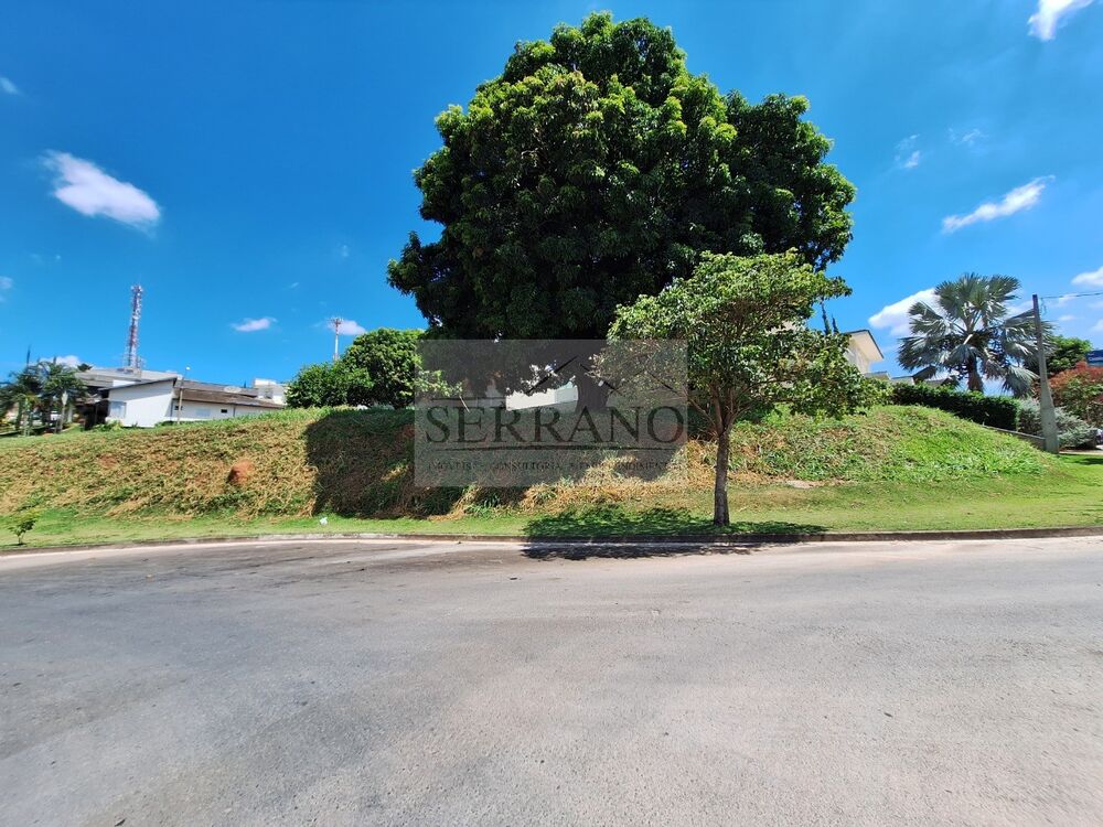 Loteamento e Condomínio, 631 m² - Foto 2