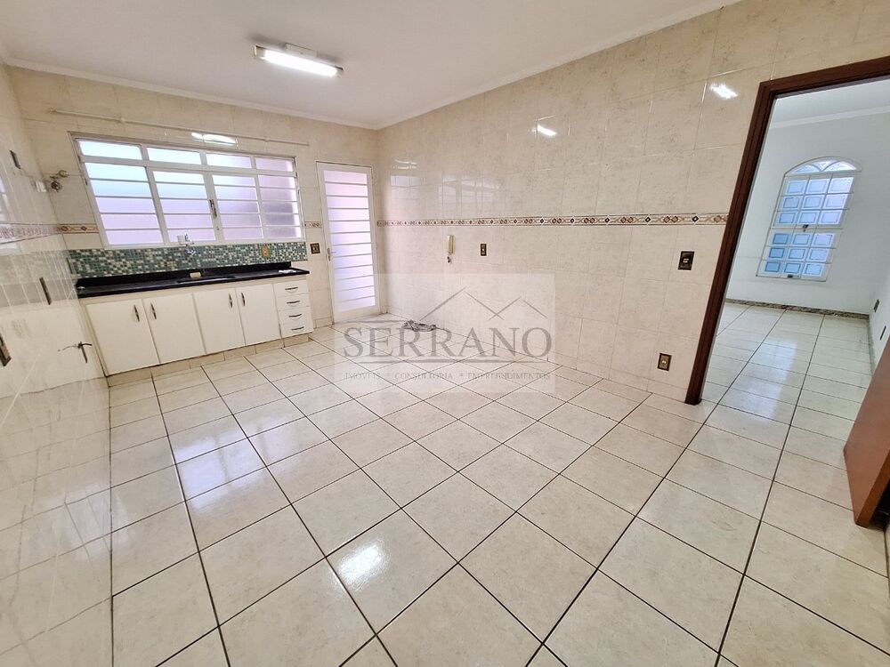 Casa, 3 quartos, 231 m² - Foto 3