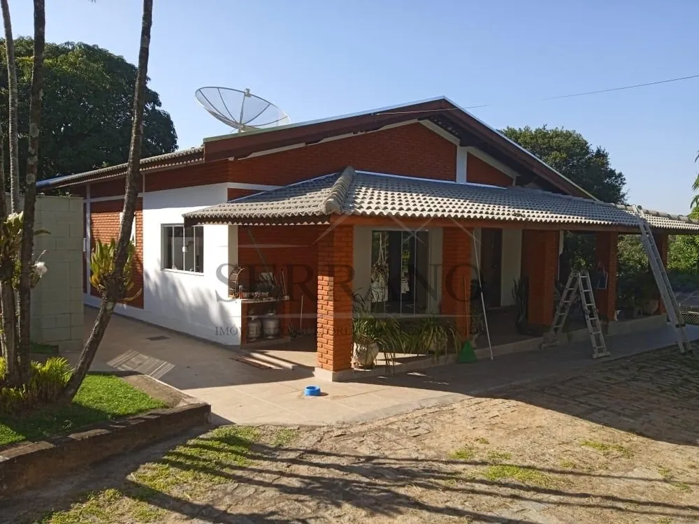 Chácara, 3 quartos, 337 m² - Foto 1