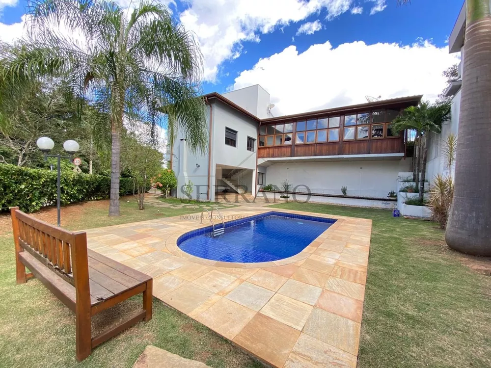 Casa de Condomínio à venda com 3 quartos, 310m² - Foto 1