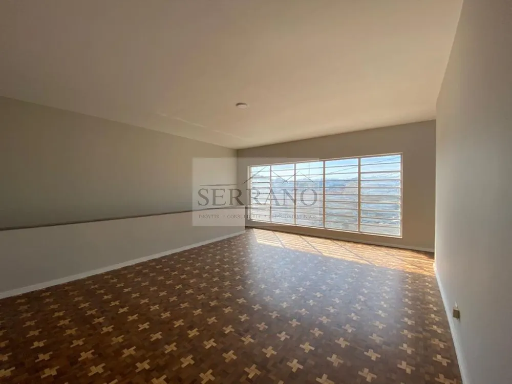 Casa, 3 quartos, 335 m² - Foto 2