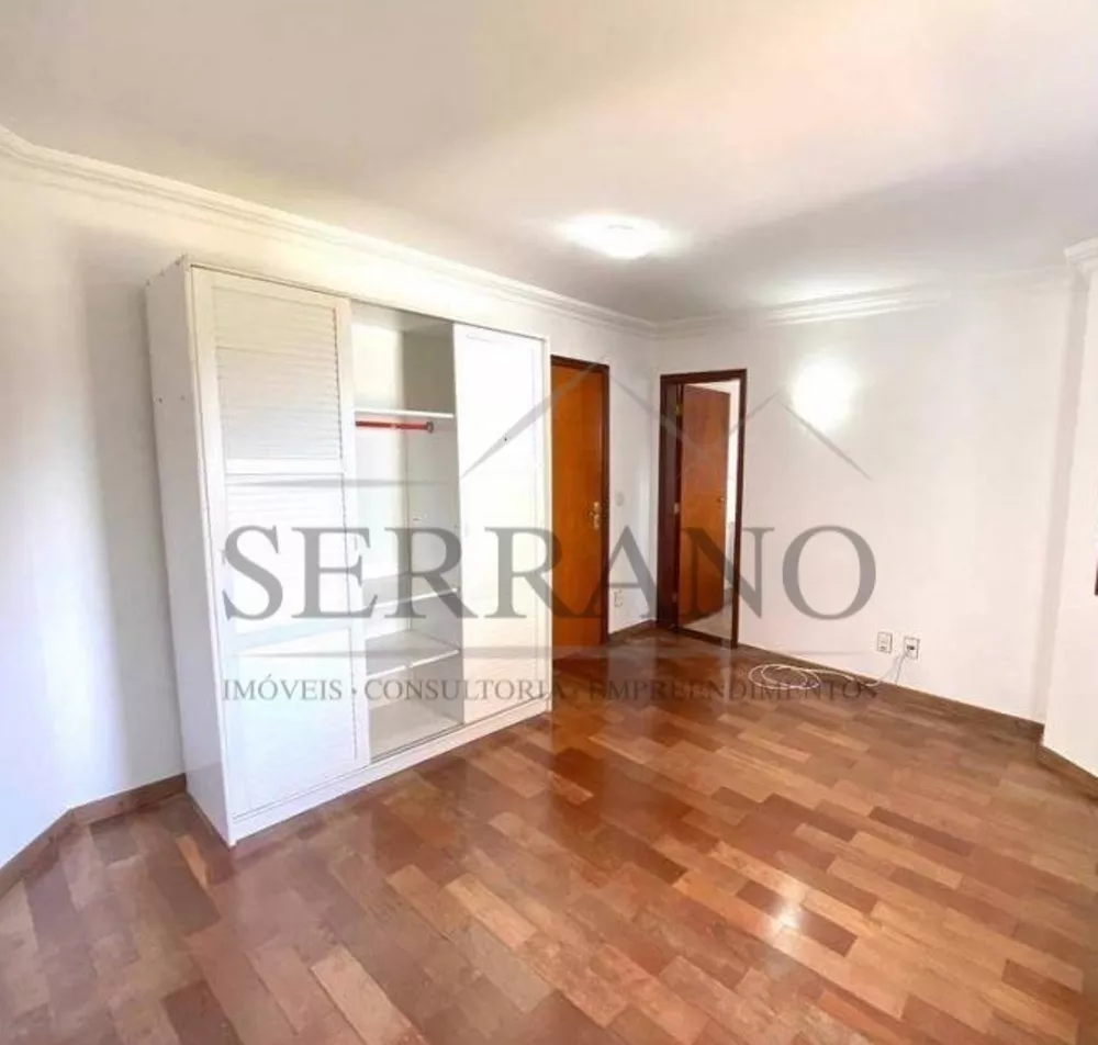 Casa de Condomínio à venda com 3 quartos, 359m² - Foto 4