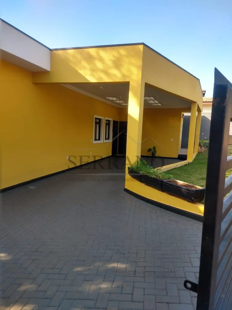 Casa de Condomínio à venda com 6 quartos, 450m² - Foto 2