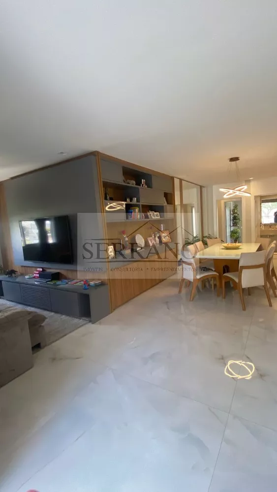 Apartamento à venda com 3 quartos, 160m² - Foto 1