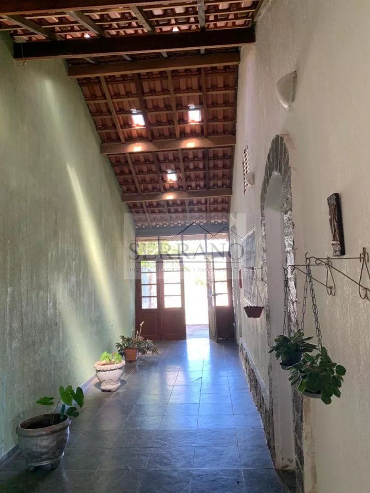 Chácara à venda com 4 quartos, 300m² - Foto 5