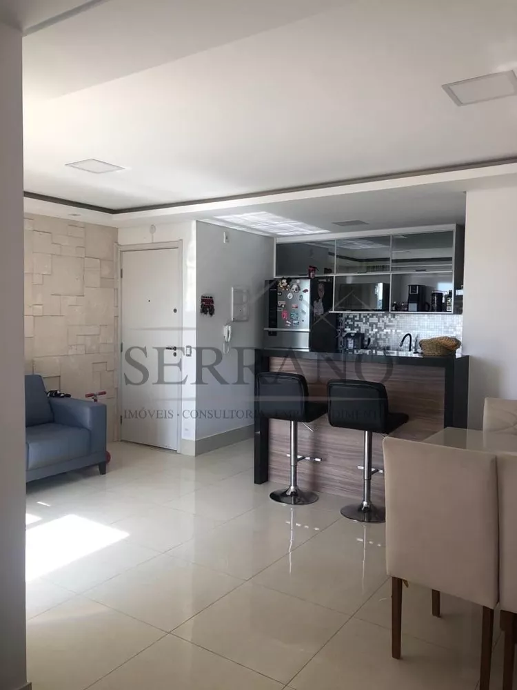 Apartamento à venda com 3 quartos, 72m² - Foto 1