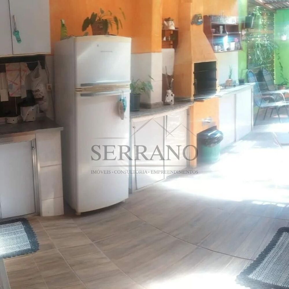 Casa, 3 quartos, 248 m² - Foto 2