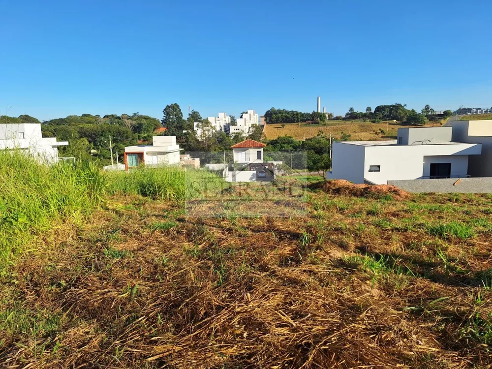 Terreno à venda, 300m² - Foto 1