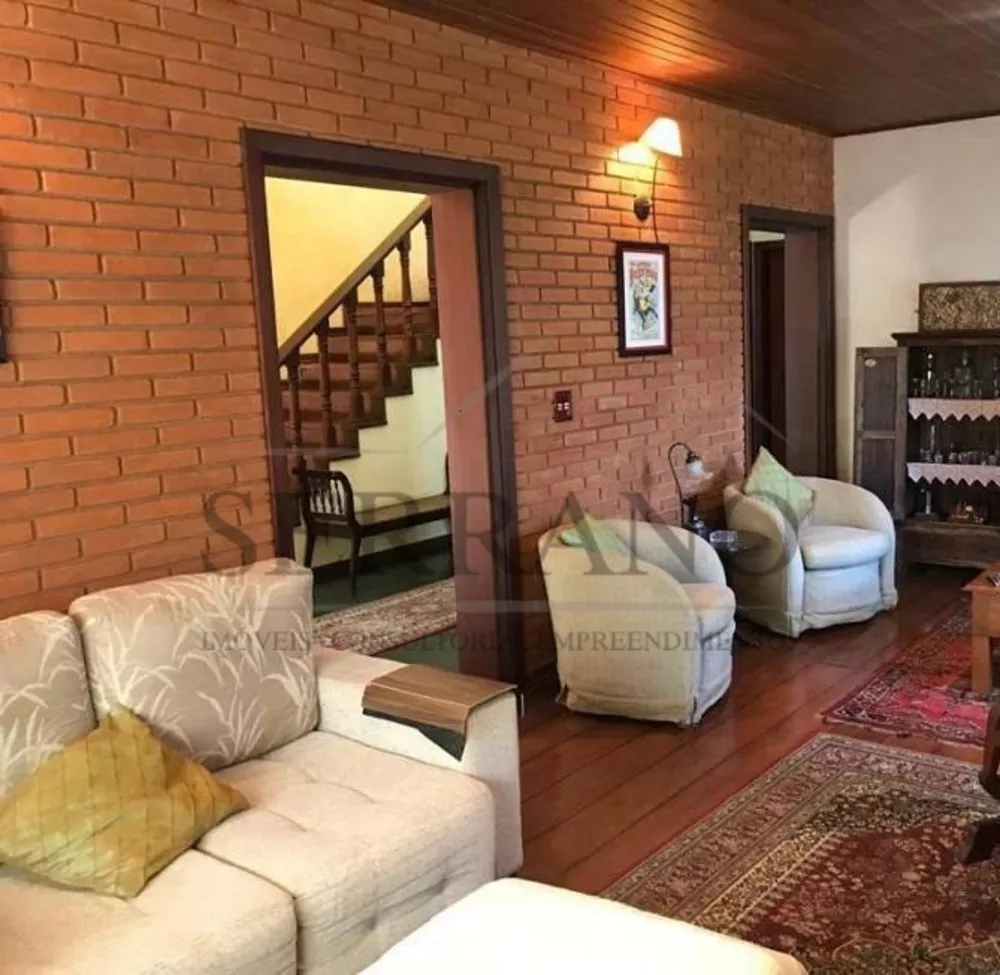 Casa de Condomínio à venda com 4 quartos, 524m² - Foto 3