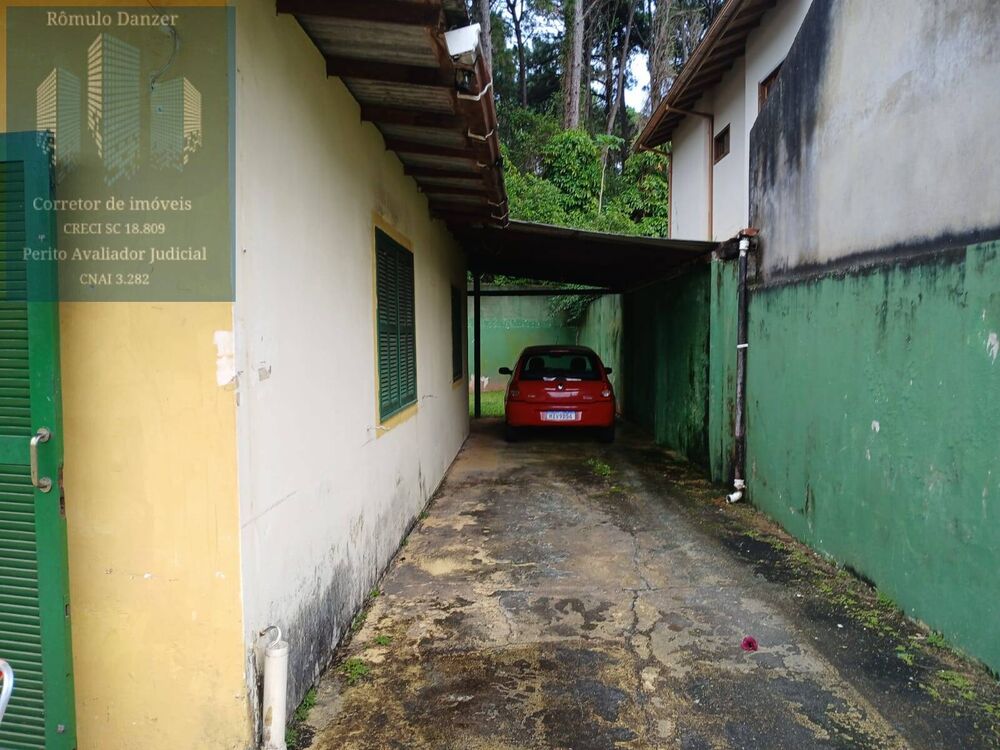 Casa à venda com 3 quartos, 120m² - Foto 1