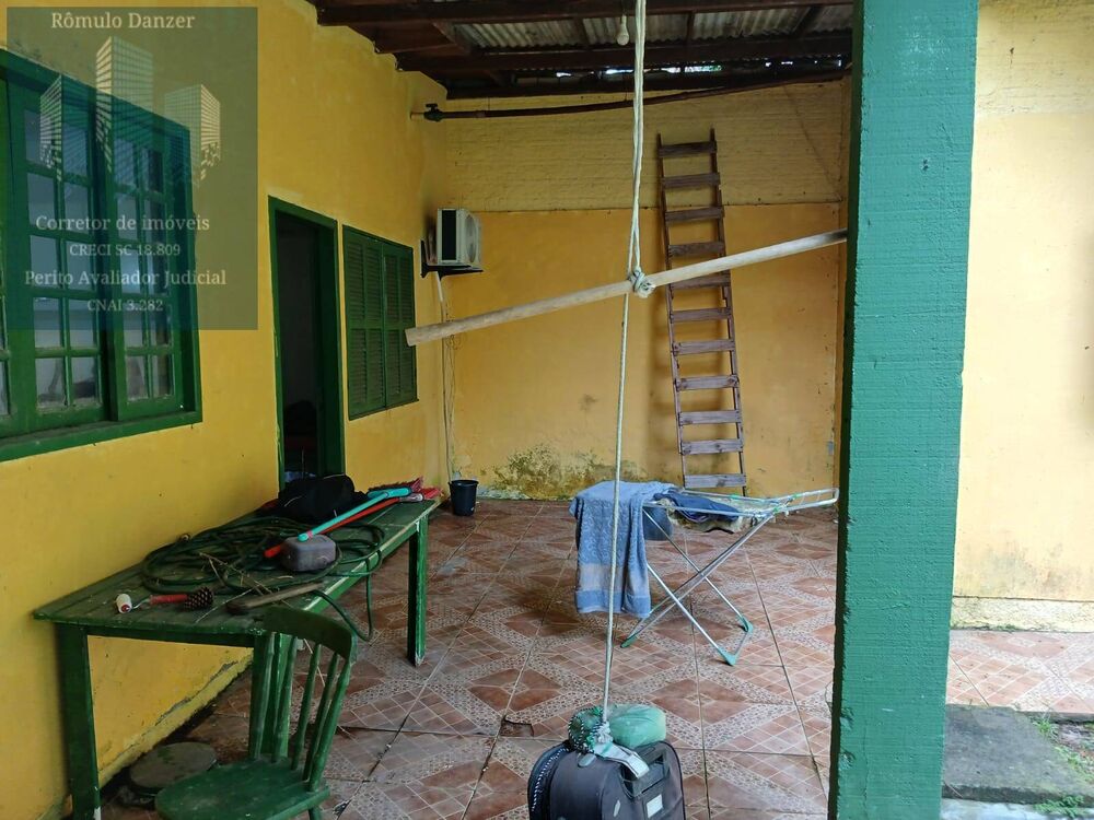 Casa à venda com 3 quartos, 120m² - Foto 3