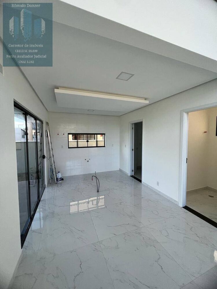 Casa, 4 quartos, 197 m² - Foto 3