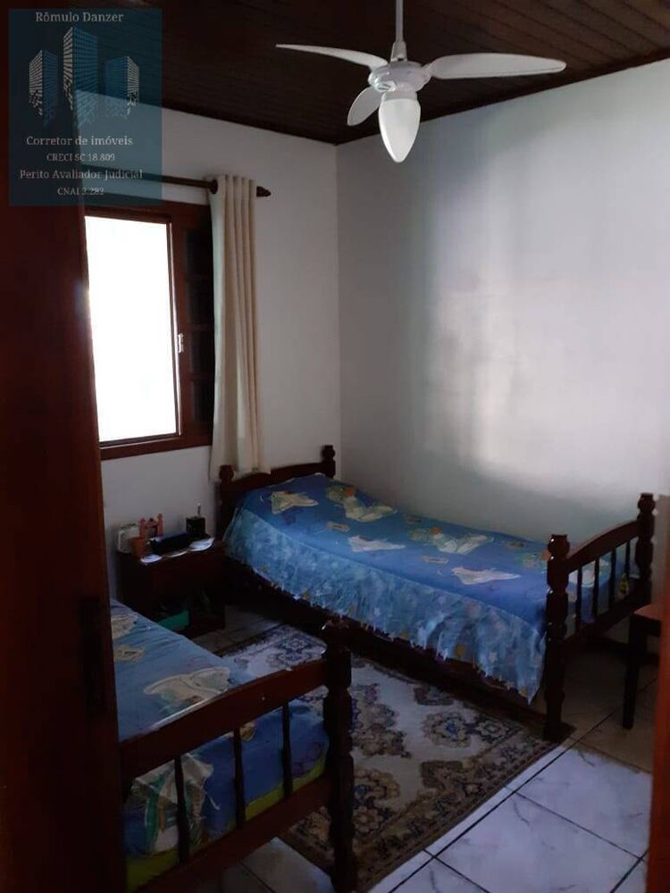Casa, 3 quartos, 110 m² - Foto 1