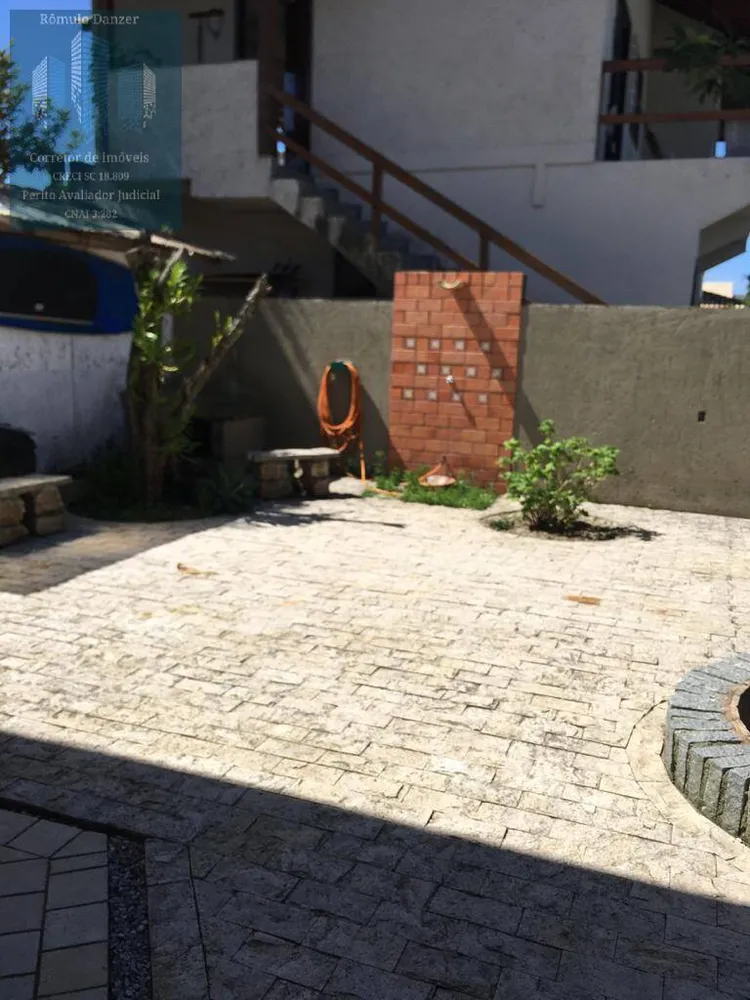Casa, 3 quartos, 250 m² - Foto 6