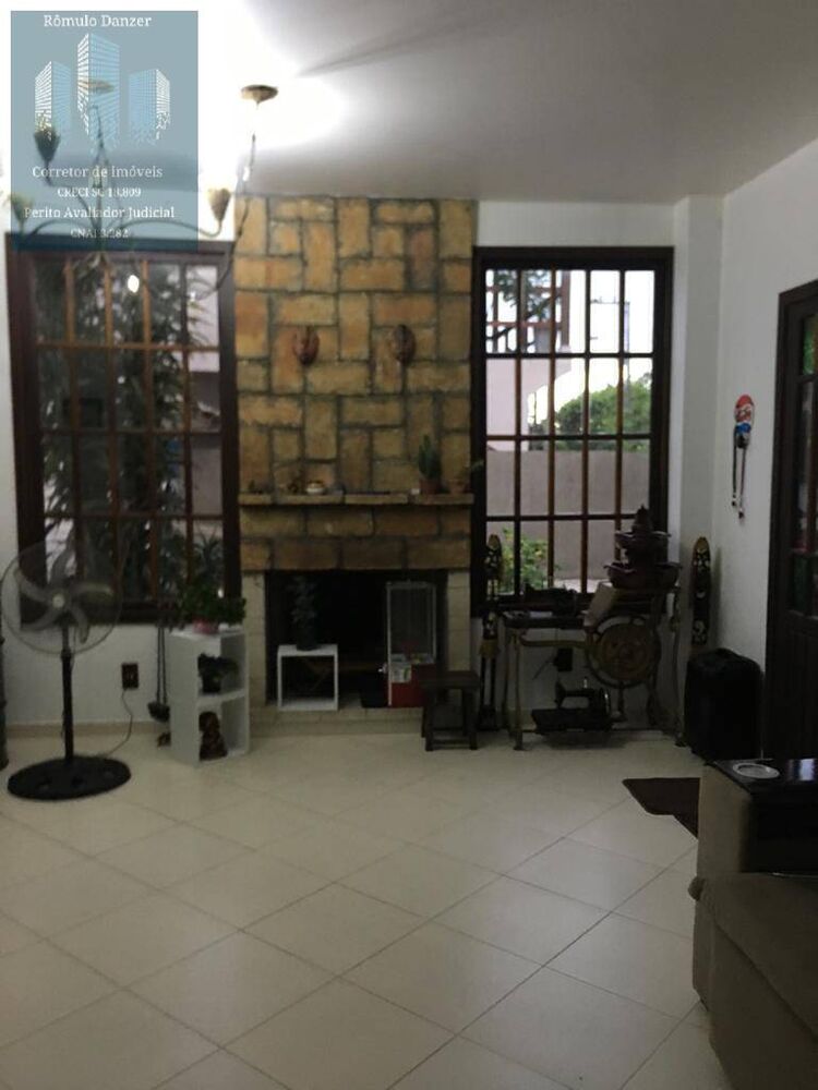Casa, 3 quartos, 250 m² - Foto 4
