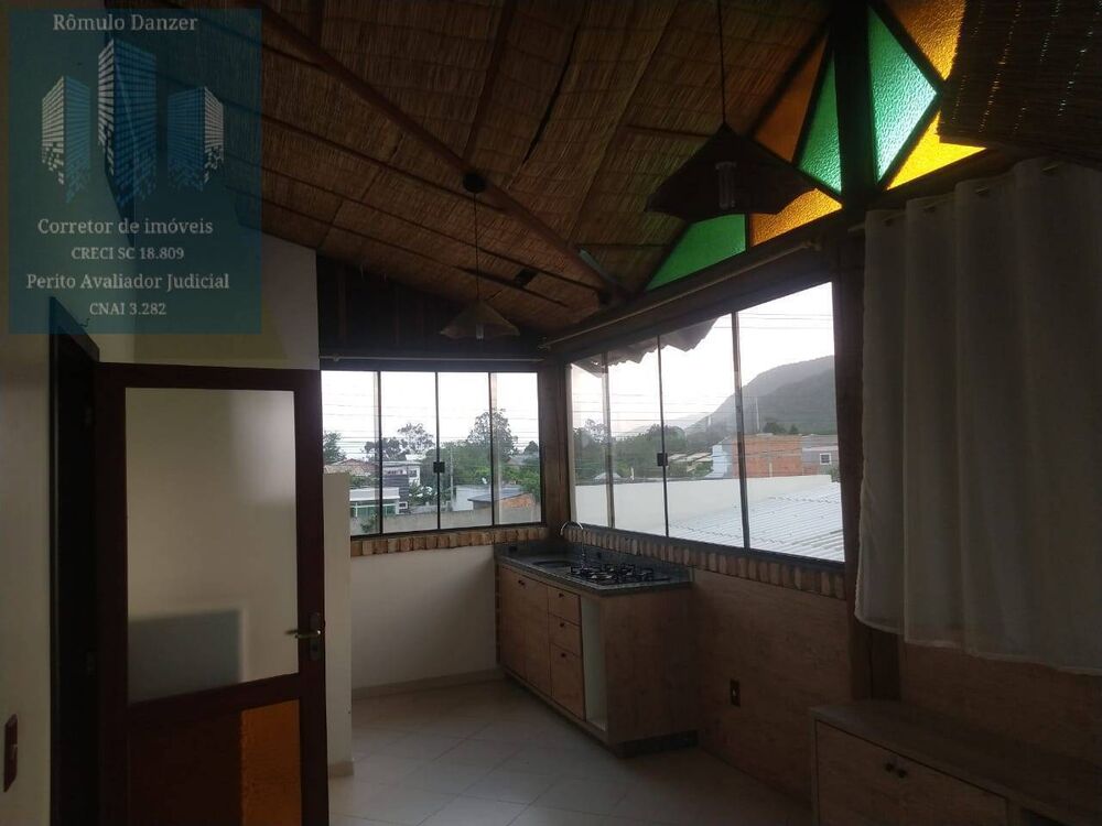 Casa, 3 quartos, 250 m² - Foto 1