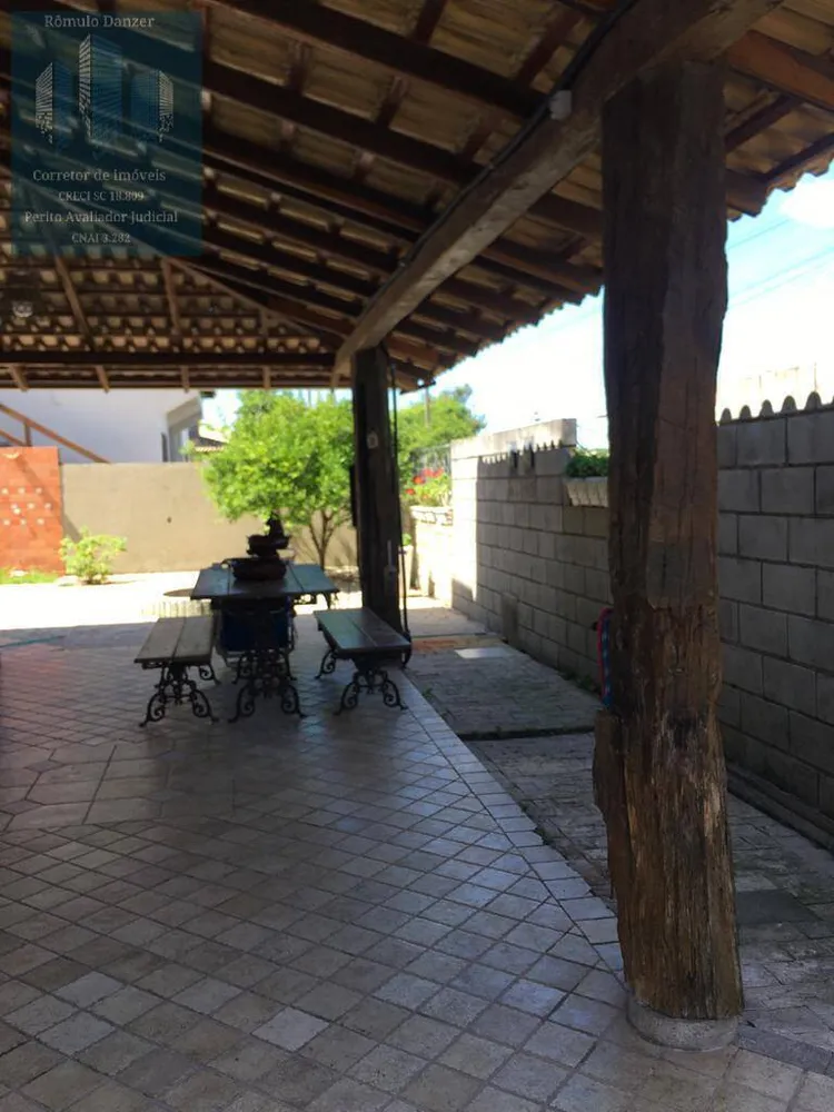 Casa, 3 quartos, 250 m² - Foto 16