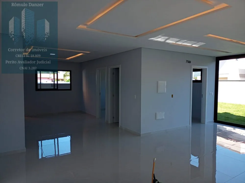 Casa, 4 quartos, 235 m² - Foto 6