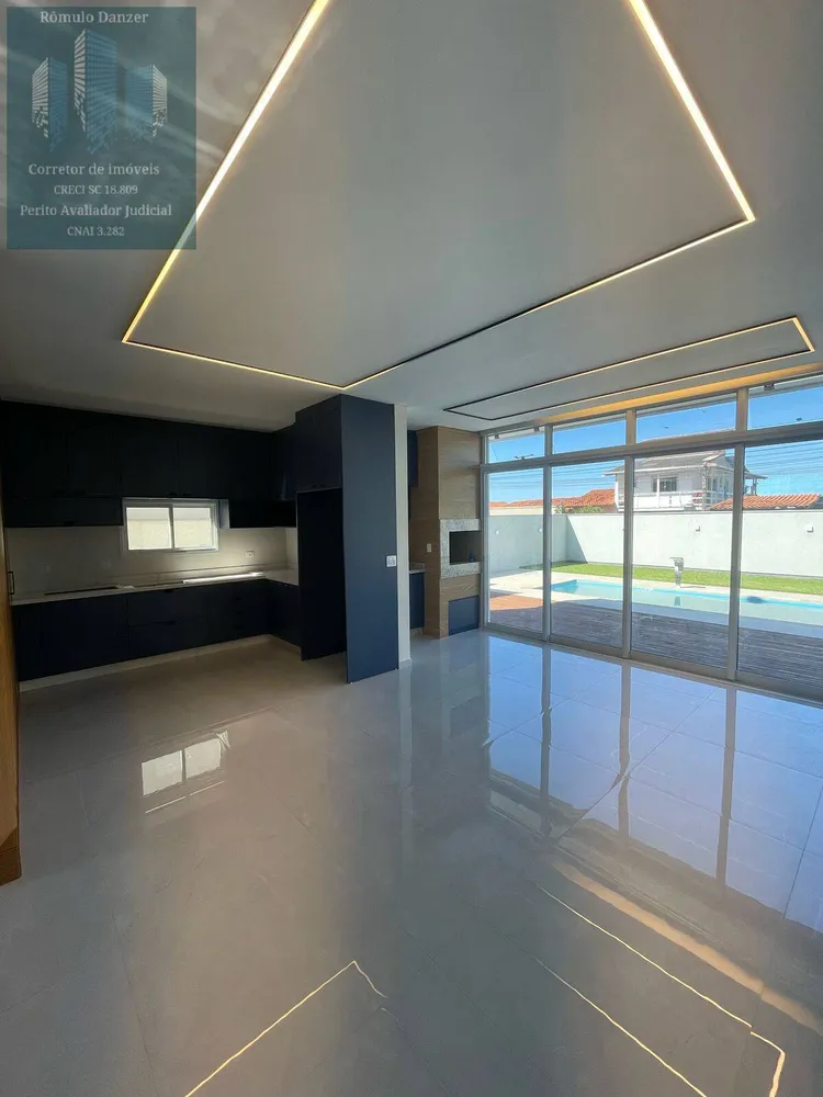 Casa, 3 quartos, 200 m² - Foto 10