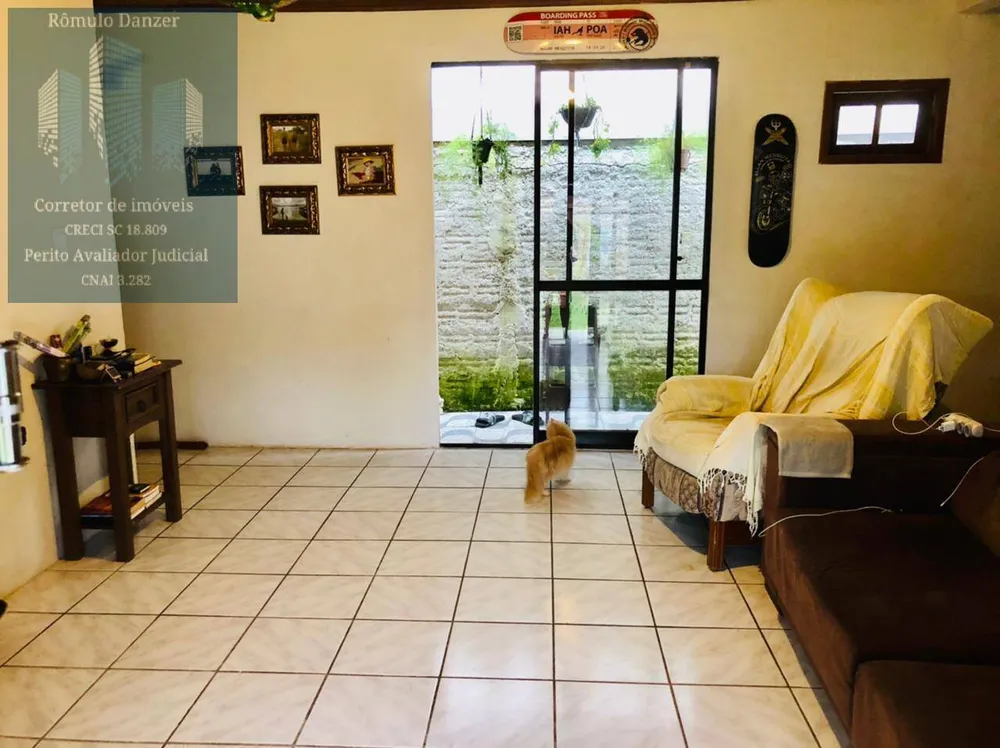 Casa, 6 quartos, 195 m² - Foto 12