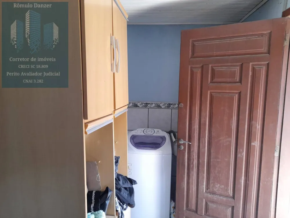Casa, 6 quartos, 195 m² - Foto 2