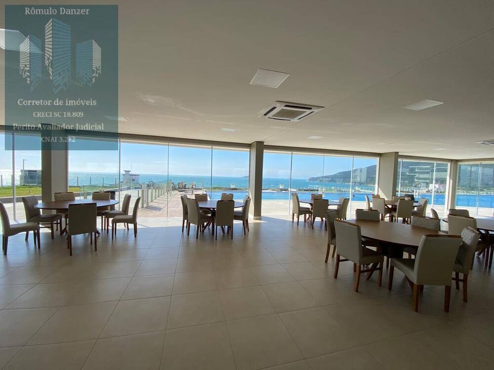 Apartamento, 3 quartos, 211 m² - Foto 2