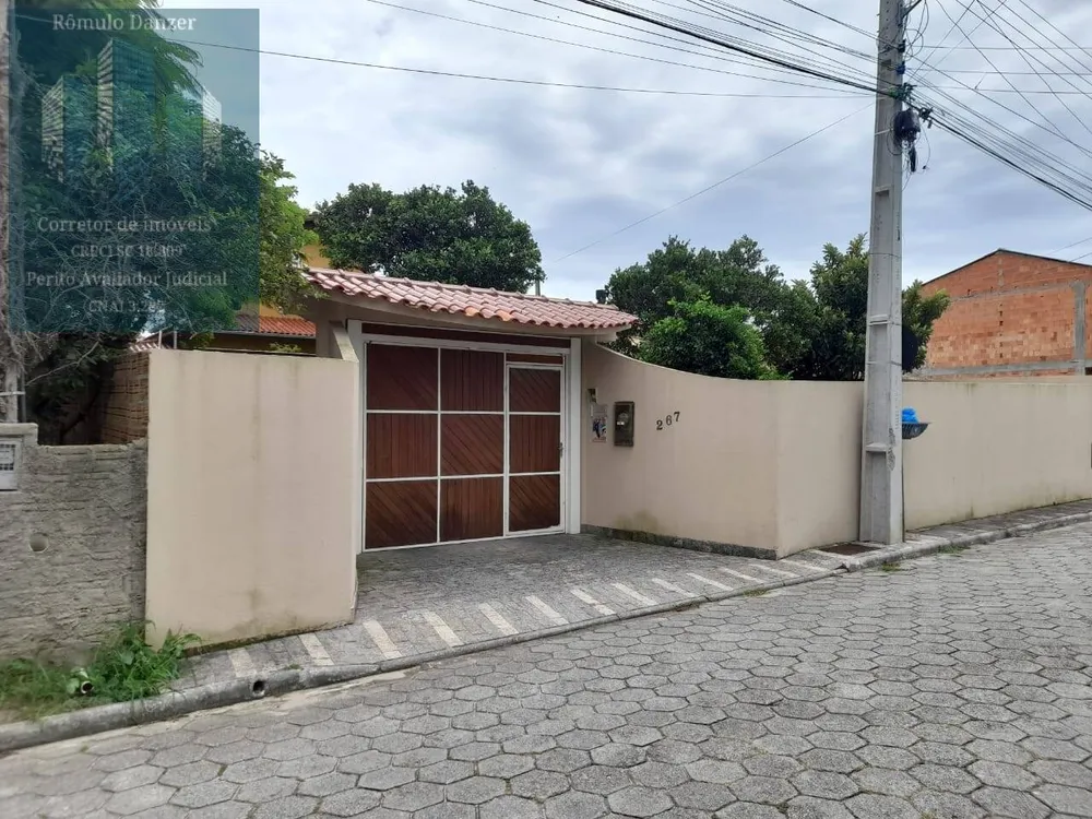 Casa, 3 quartos, 106 m² - Foto 1