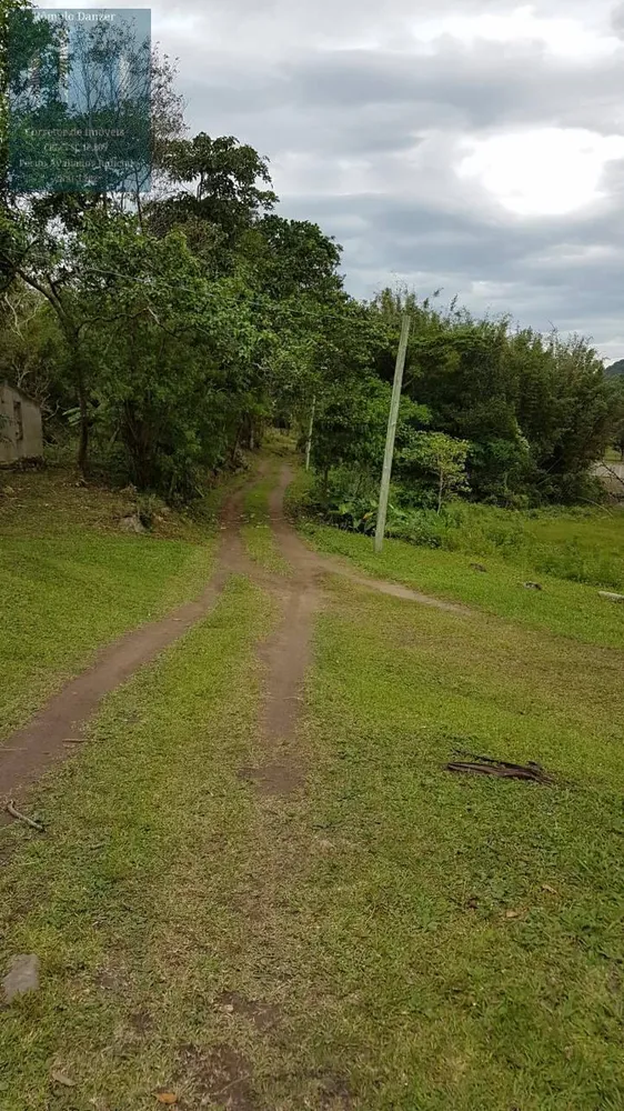 Sítio, 2 quartos, 125 hectares - Foto 12