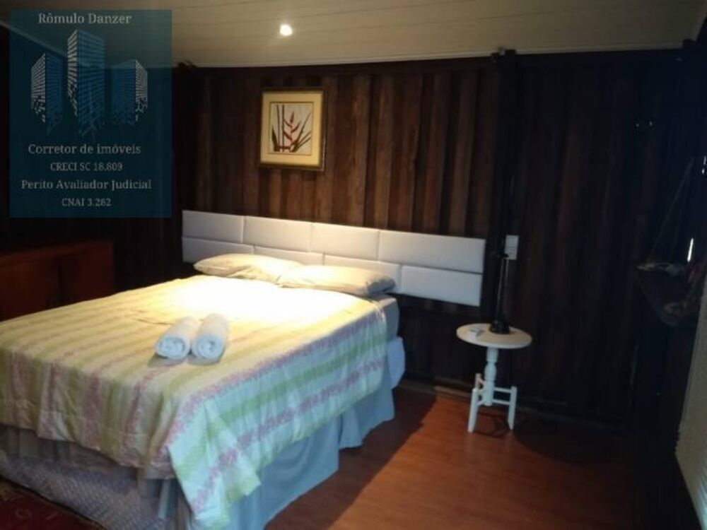 Casa à venda com 4 quartos, 85m² - Foto 4