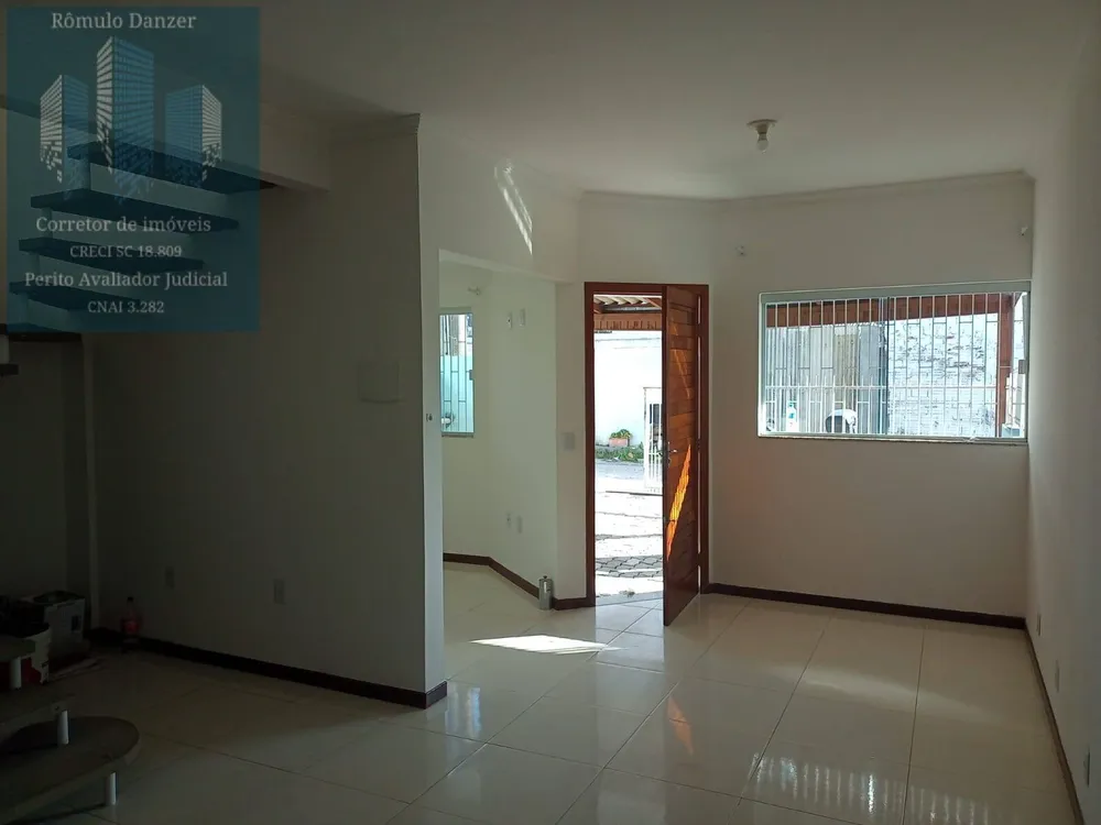 Casa, 2 quartos, 80 m² - Foto 2