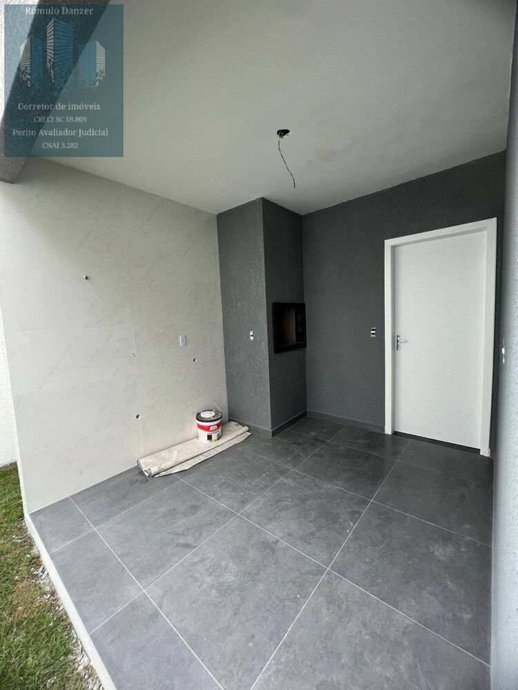 Casa à venda com 3 quartos, 110m² - Foto 11