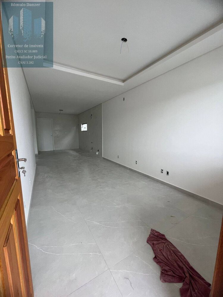Casa à venda com 3 quartos, 110m² - Foto 10