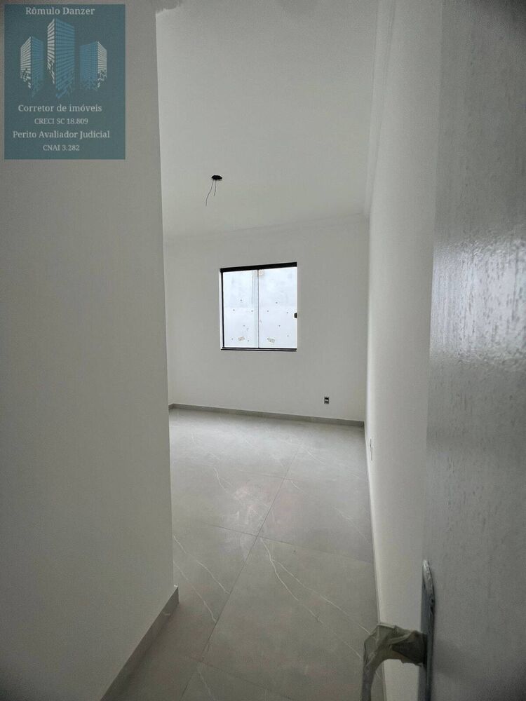 Casa à venda com 3 quartos, 110m² - Foto 6