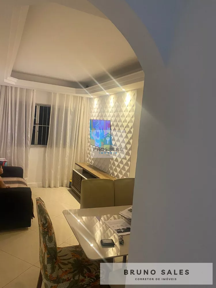 Apartamento à venda com 2 quartos, 69m² - Foto 2