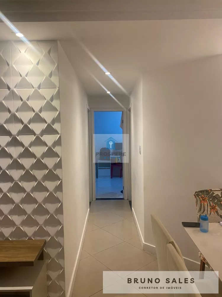 Apartamento à venda com 2 quartos, 69m² - Foto 3