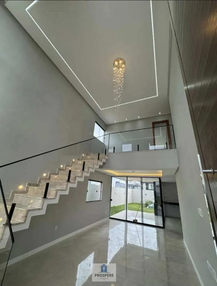 Casa, 4 quartos, 204 m² - Foto 1